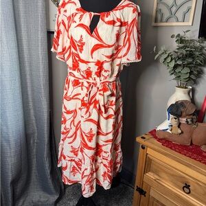 Luxology Red and White Floral Midi Dress